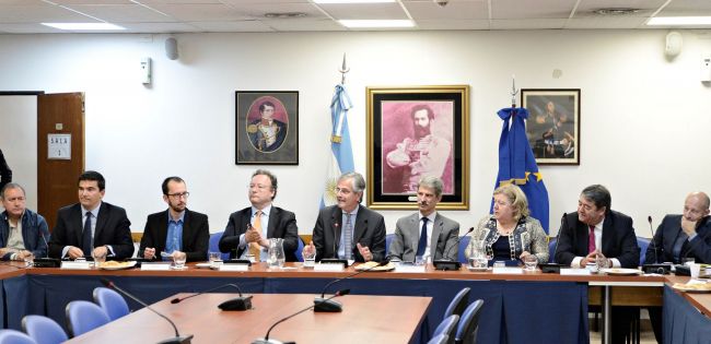 Legisladores con parlamentarios europeos