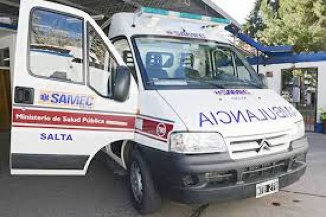 La mujer sufrió fractura de huesos