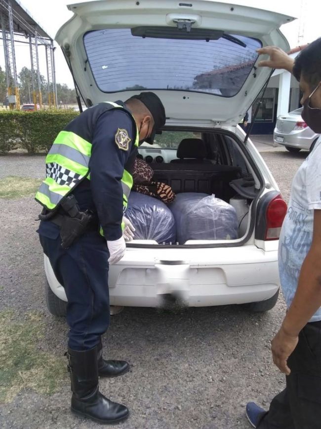 Secuestro de hojas de coca