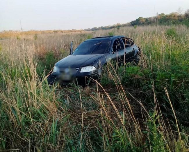 Así quedó el auto tras el vuelco