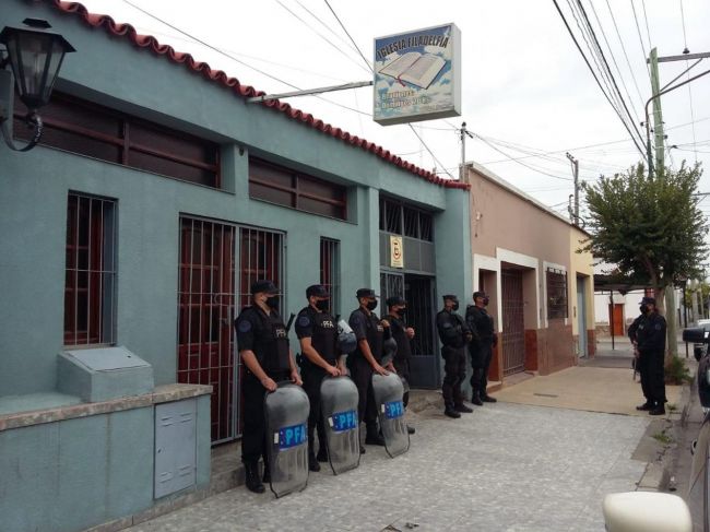 Allanamiento en la iglesia Filadelfia