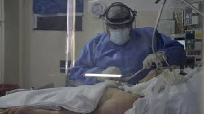 Los fallecimientos ya son 997