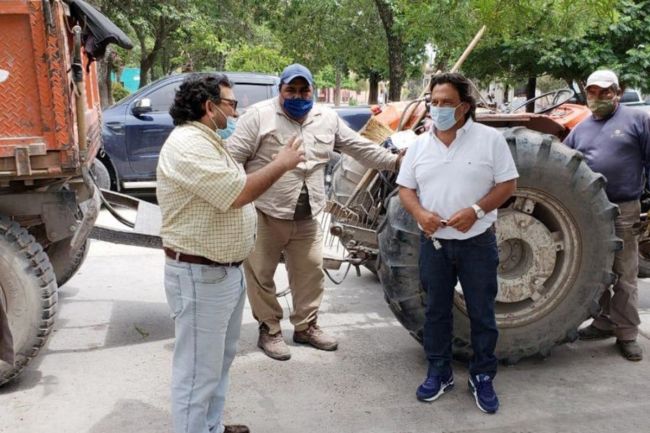 El gobernador en El Carril