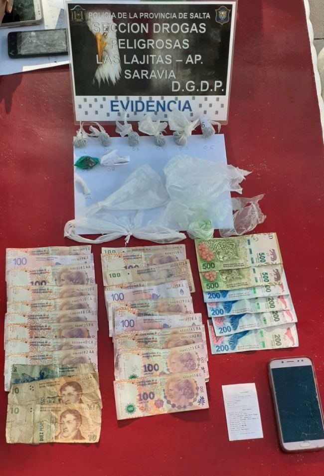 La droga y el dinero secuestrados