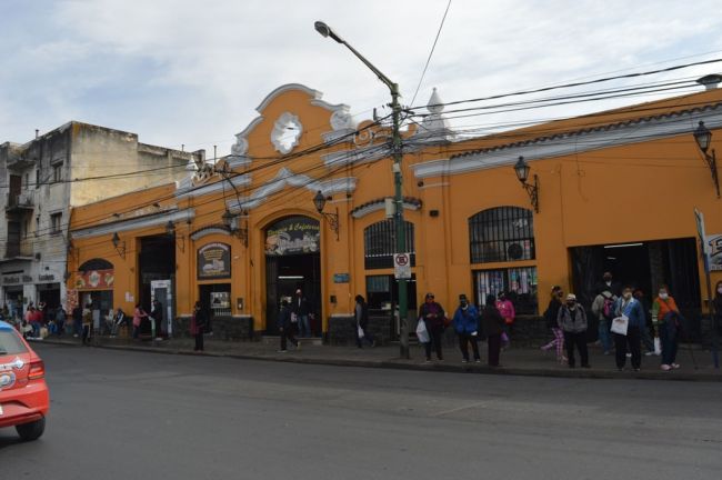 El mercado municipal estará abierto