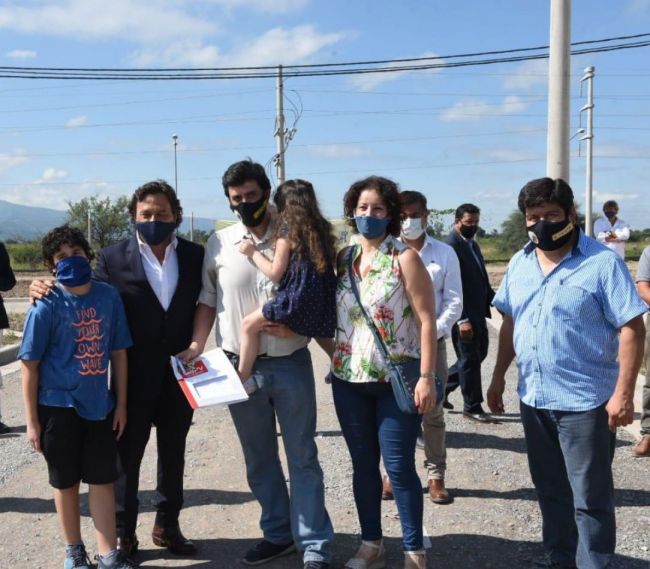 Entrega de viviendas