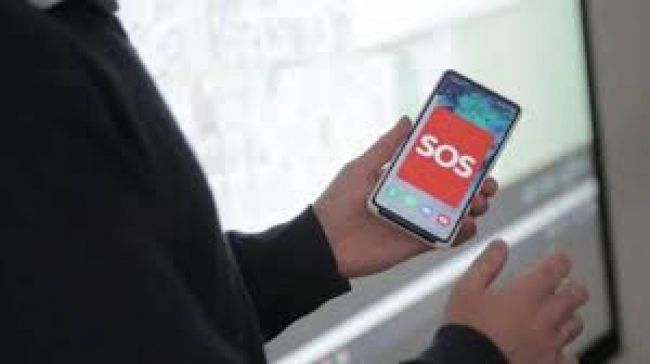 El a prisión condicional y ella con botón antipánico