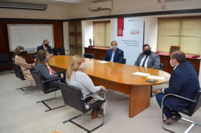 Reunión con magistrados