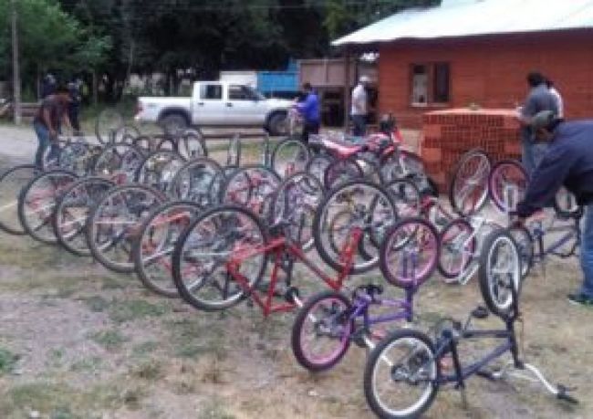 Empleado infiel robada partes de bicicletas