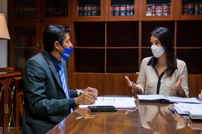 Manuela Arancibia y el Concejal Jorge Altamirano