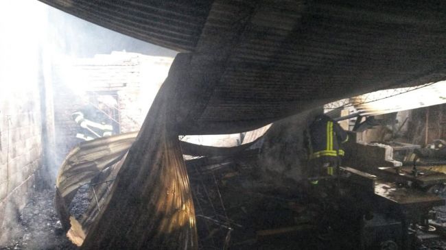 Un corto circuito habría originado el fuego