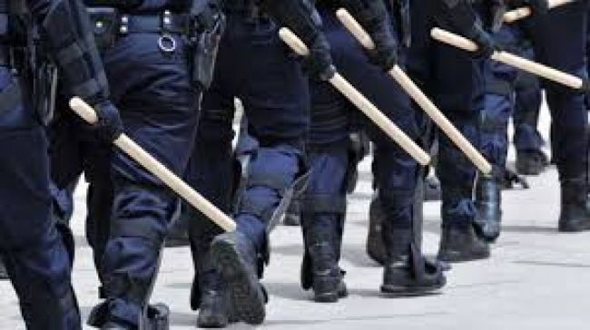 Policías a juicio por abuso