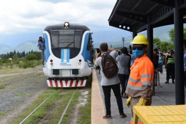 Últimos preparativos para el arranque del Tren Urbano