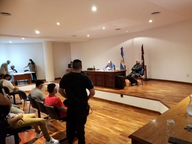 23 acusados y 17 condenados