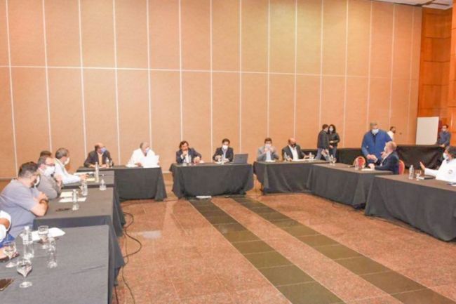 Plantearon las necesidades de los hospitales