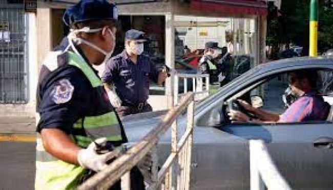 Vuelven los vallados a ciertos lugares de la ciudad