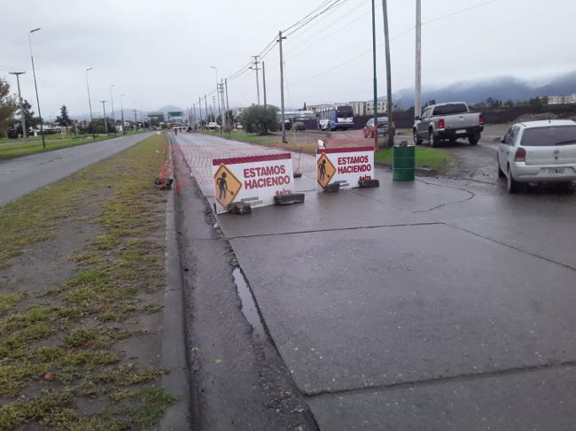 Trabajos en avenida ex Combatientes