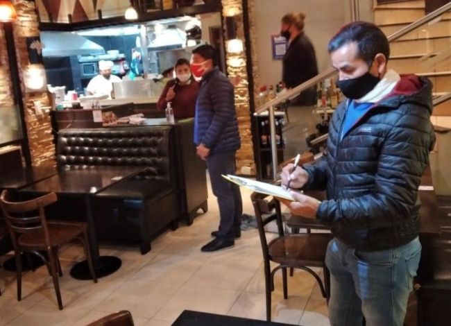 Controles en locales de gastronomía