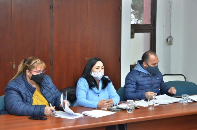 Polémica por la presencialidad en las escuelas