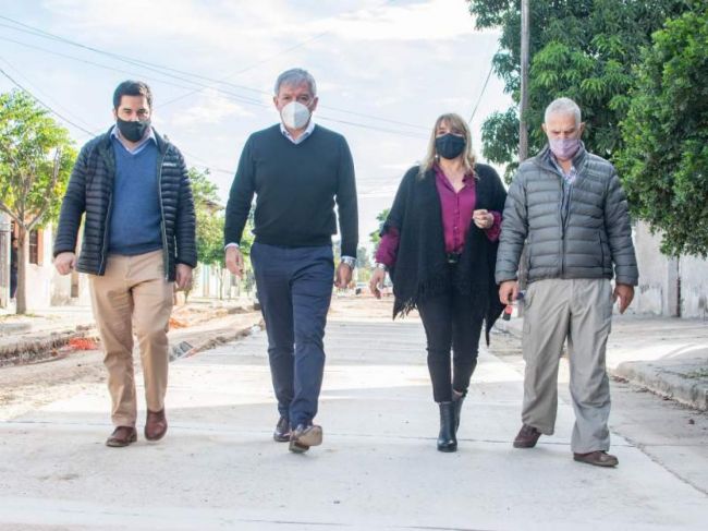 Recorrida de obras en Orán