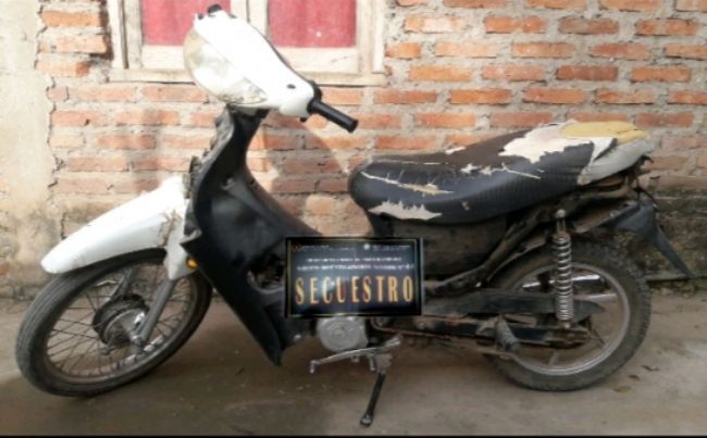 Una de los motos recuperadas