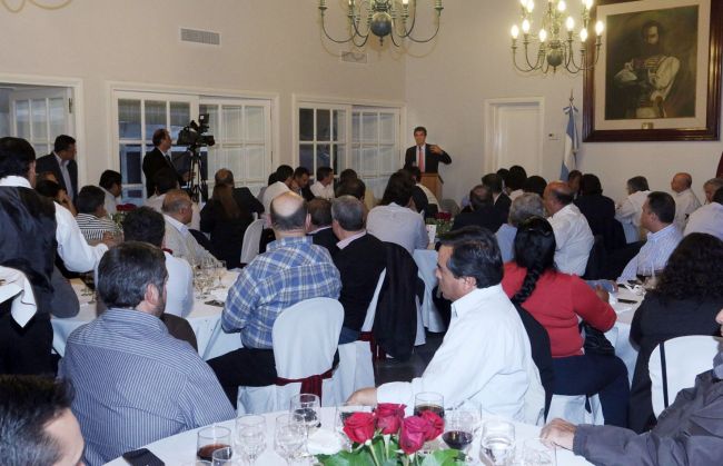 Urtubey con los 60 intendentes