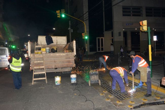 Trabajos en Dean Funes y Belgrano
