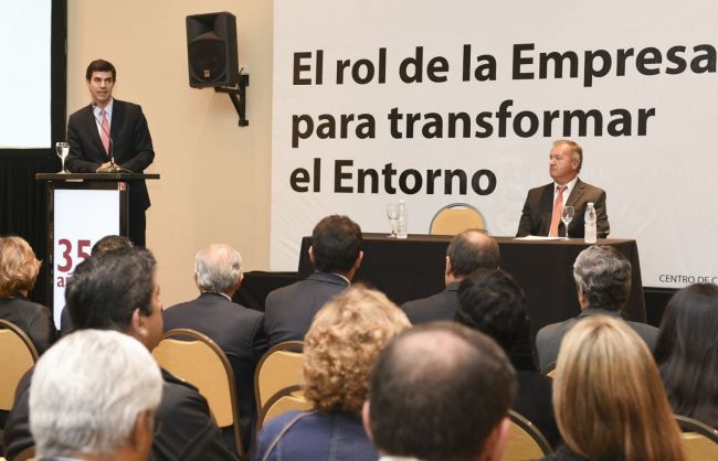 La UIS cumple 35 años de vida y busca proyectarse en la sociedad