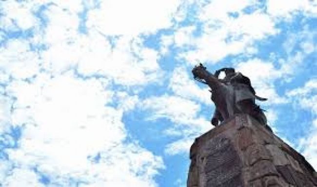 Polémica tras la suspensión de los actos por el Bicentenario