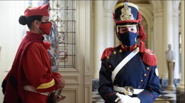 Las mujeres también formaron parte de la custodia de honor