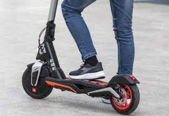 Regularán los monopatines eléctricos