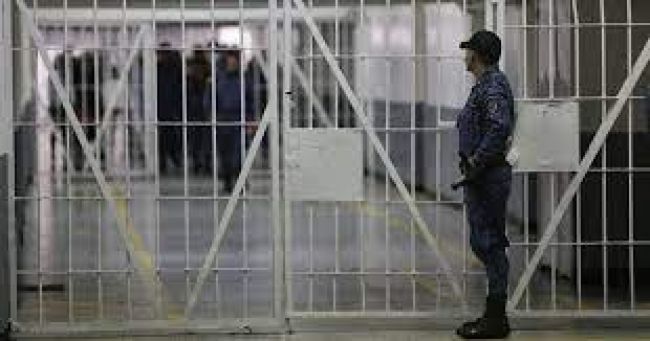 Dos condenas a prisión efectiva