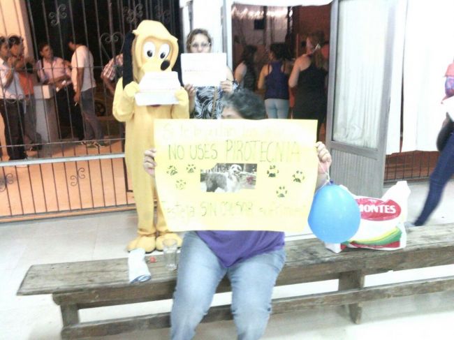 Mascoteros celebran la aprobación del proyecto