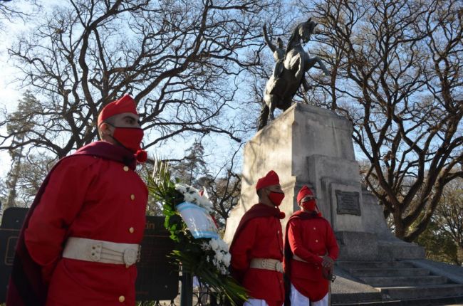 Homenaje al padre de la patria