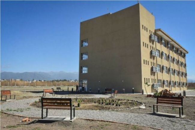 Nuevo edificio para educación