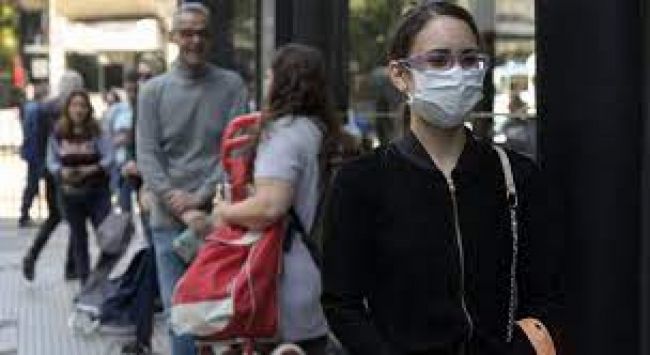 El barbijo pasó a ser opcional en la calle