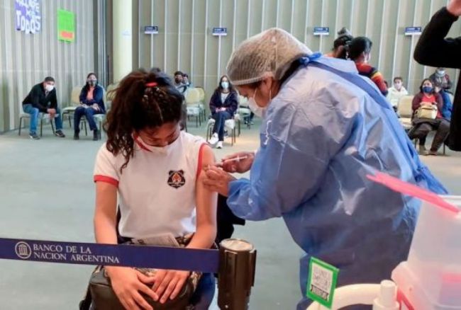 Vacunación de adolescentes