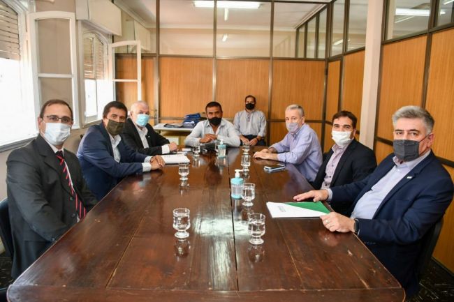 Reunión en el Senado