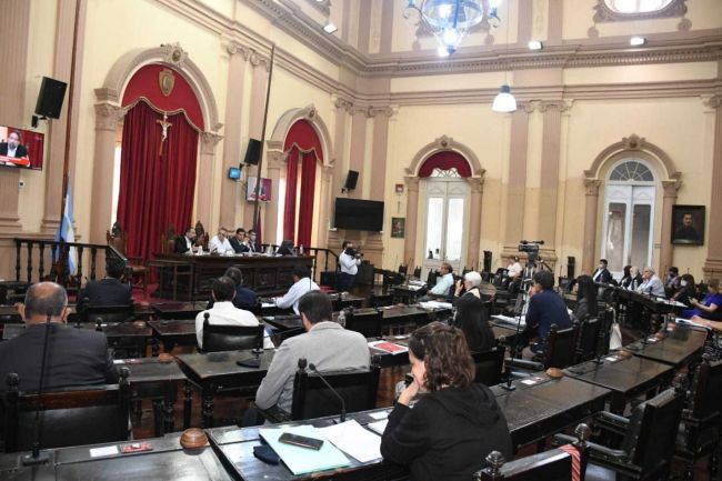 Trabajo en comisión de la Convención Constituyente