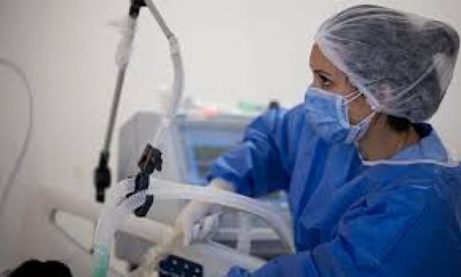 Los decesos ya son 2704