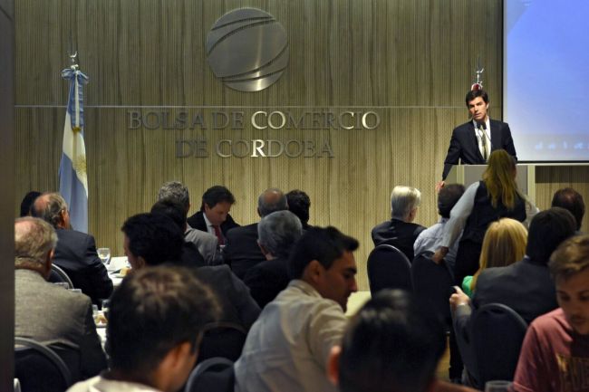 Disertación de Urtubey en Córdoba