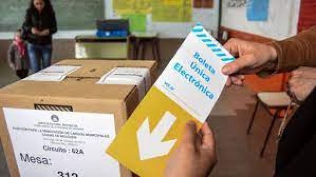 Sistema de votación e internas abiertas en debate