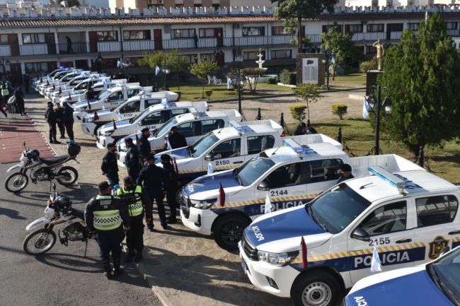 Nuevos móviles para la policía