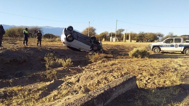 Persecución y vuelco