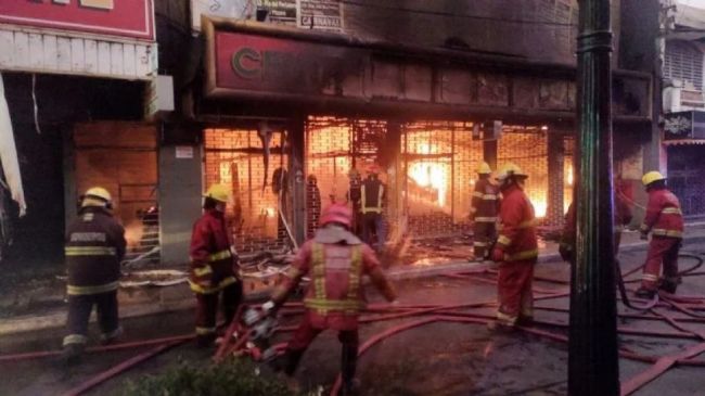 Incendio en la galería