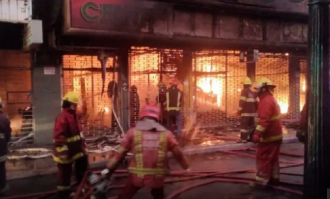 Incendio en la galería