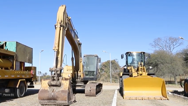 Máquinas listas para el inicio de obra