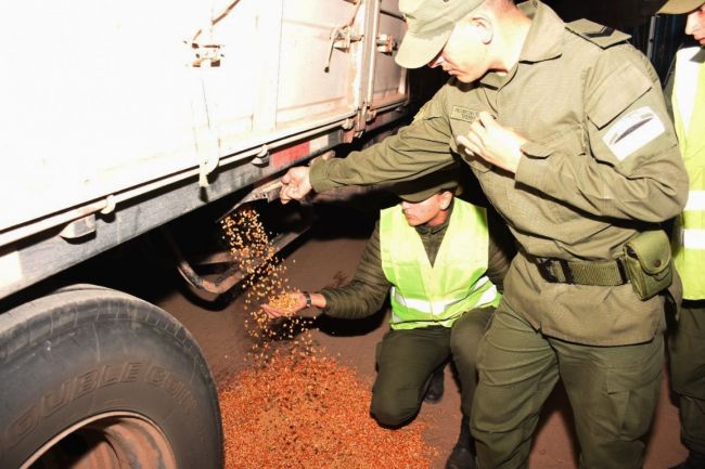 Secuestro de maíz en la frontera