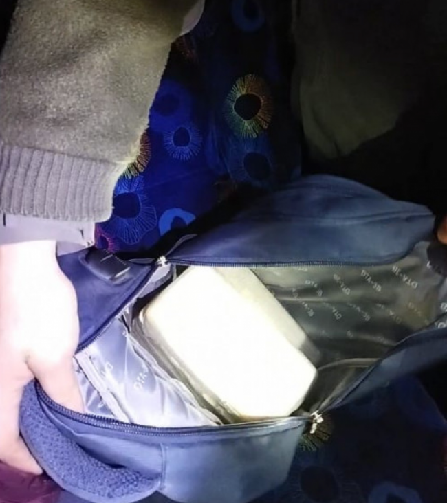 Droga en un colectivo