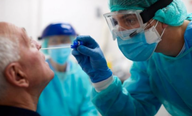 Leve descenso de casos de Covid_19